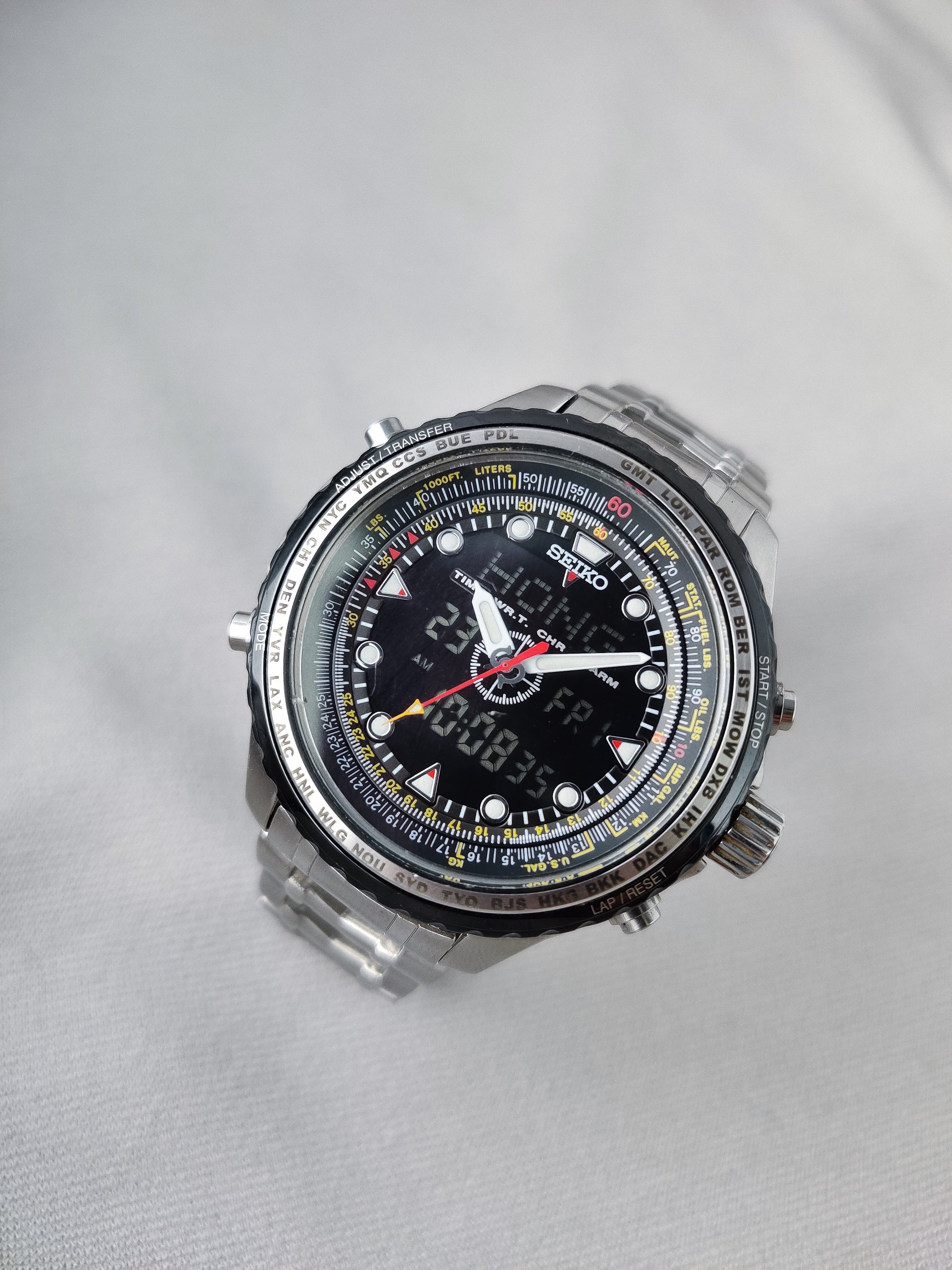 Seiko Sky Professional H023-0010 from 2000 – Paleh